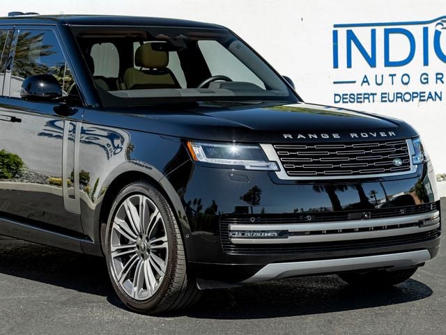 2025 Land Rover Range Rover SE