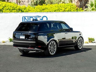 2025 Land Rover Range Rover SE
