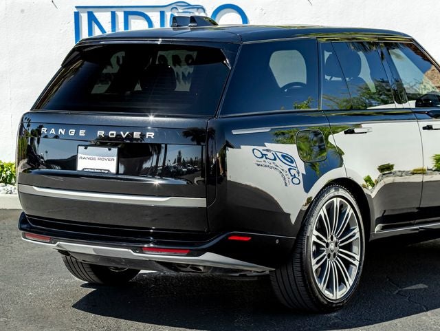 2025 Land Rover Range Rover SE