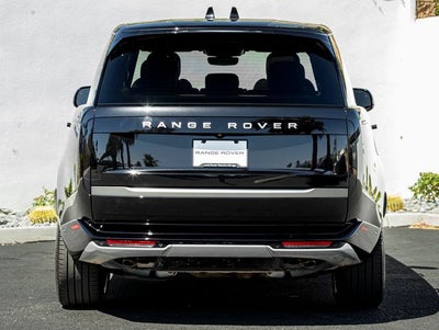 2025 Land Rover Range Rover SE