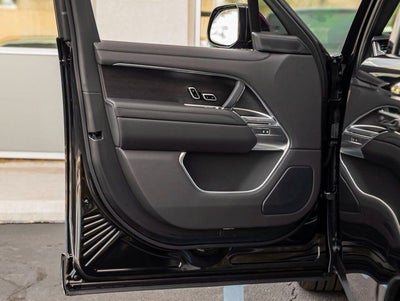 2026 Land Rover Range Rover SE