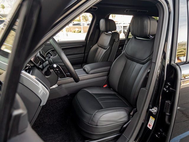 2026 Land Rover Range Rover SE
