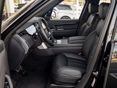 2026 Land Rover Range Rover SE