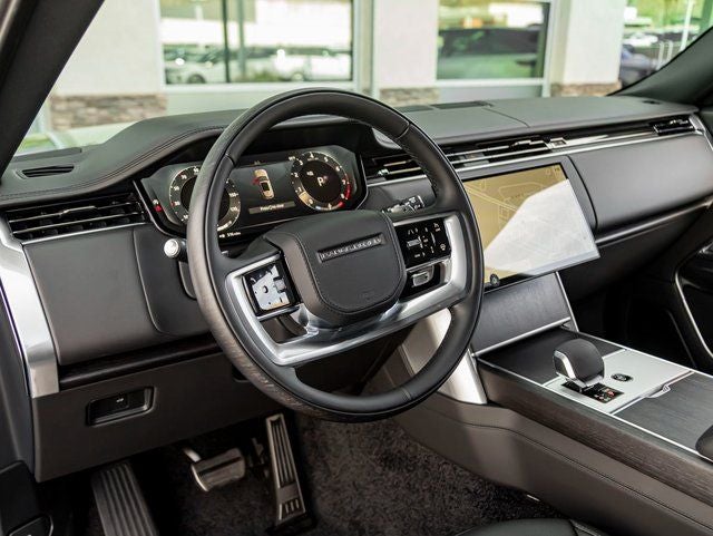 2026 Land Rover Range Rover SE