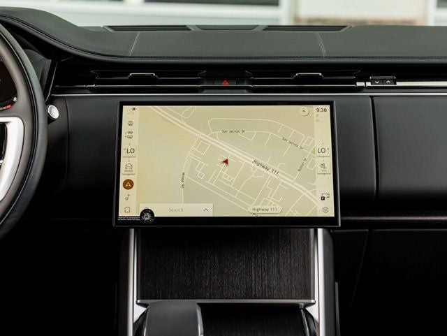 2026 Land Rover Range Rover SE