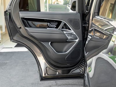 2024 Land Rover Range Rover SE