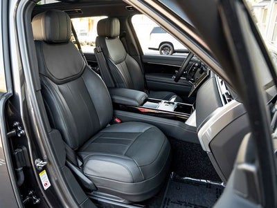 2024 Land Rover Range Rover SE