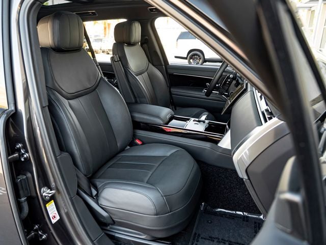 2024 Land Rover Range Rover SE
