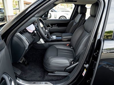 2026 Land Rover Range Rover SE