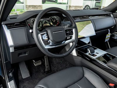 2026 Land Rover Range Rover SE
