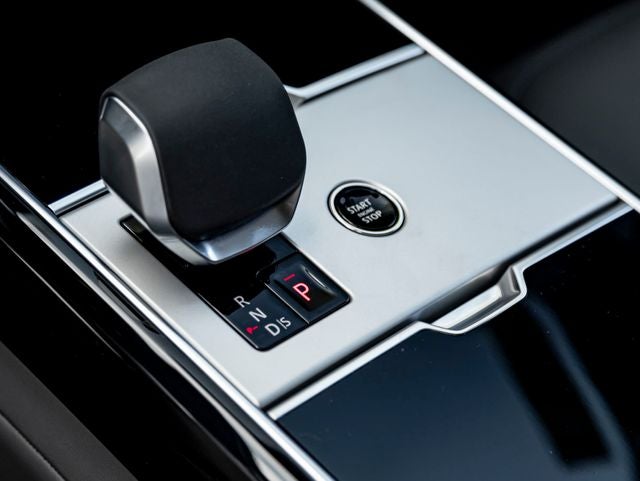 2026 Land Rover Range Rover SE
