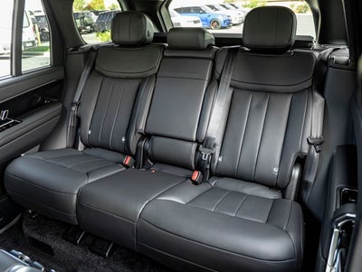 2026 Land Rover Range Rover SE