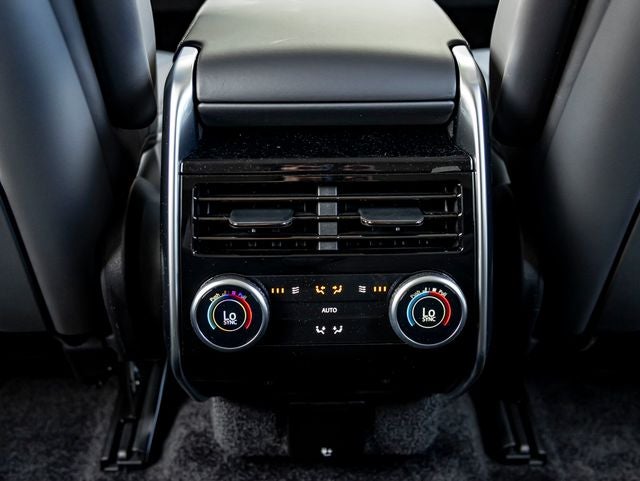 2026 Land Rover Range Rover SE