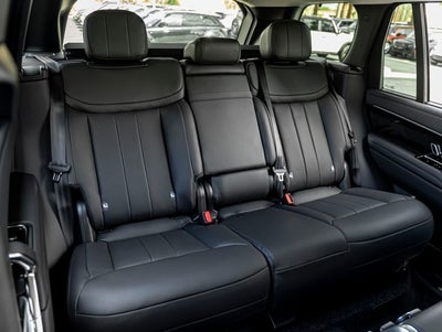 2026 Land Rover Range Rover SE