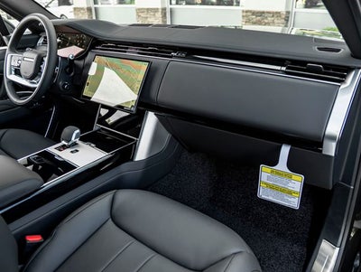 2026 Land Rover Range Rover SE