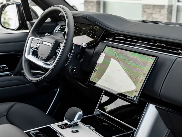 2026 Land Rover Range Rover SE