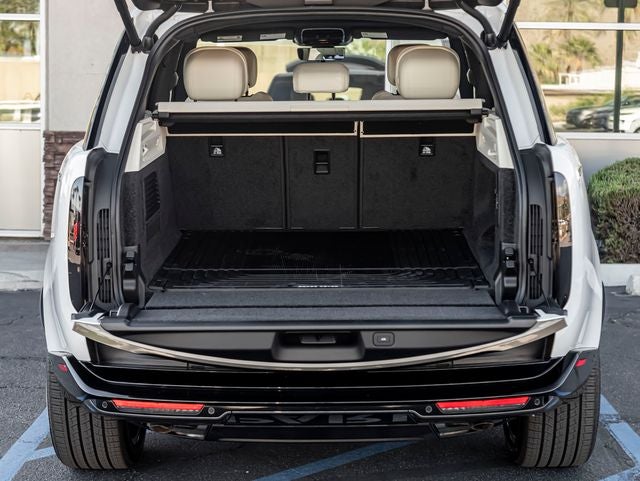 2026 Land Rover Range Rover SE SWB P530