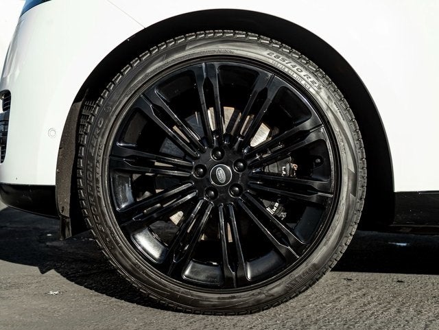 2024 Land Rover Range Rover SE
