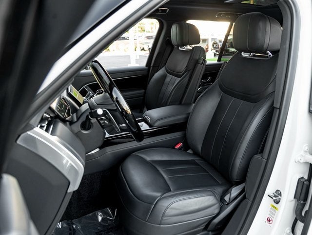 2024 Land Rover Range Rover SE
