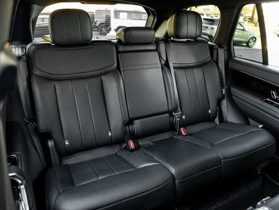 2024 Land Rover Range Rover SE