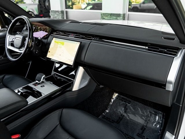 2024 Land Rover Range Rover SE