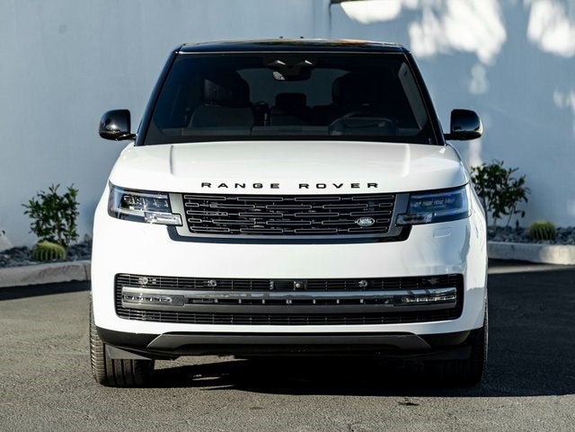 2024 Land Rover Range Rover SE