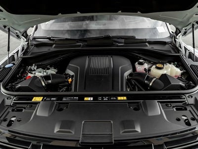2025 Land Rover Range Rover SE