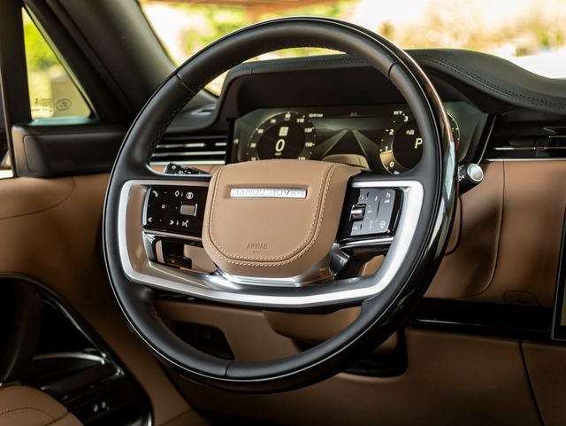 2025 Land Rover Range Rover SE