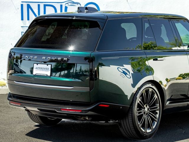 2025 Land Rover Range Rover SE