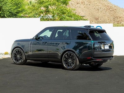 2025 Land Rover Range Rover SE