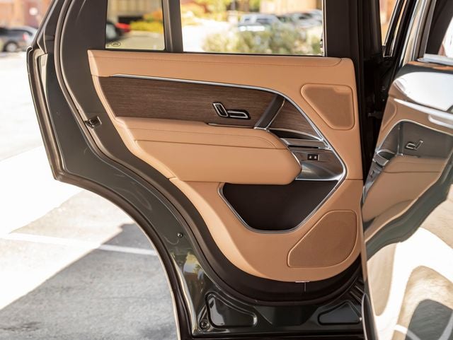 2026 Land Rover Range Rover SE