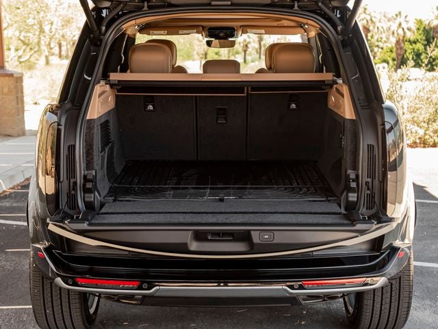 2026 Land Rover Range Rover SE