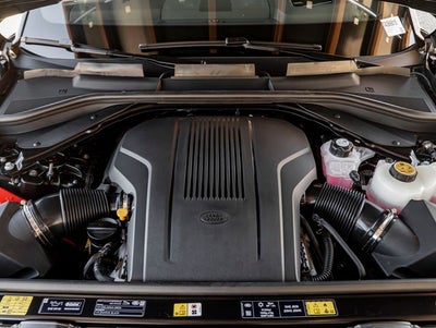 2026 Land Rover Range Rover SE