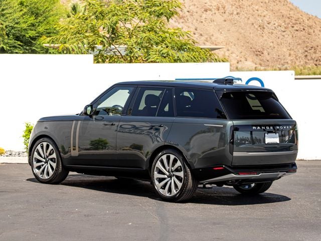 2026 Land Rover Range Rover SE
