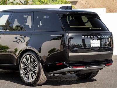 2026 Land Rover Range Rover SE SWB P530