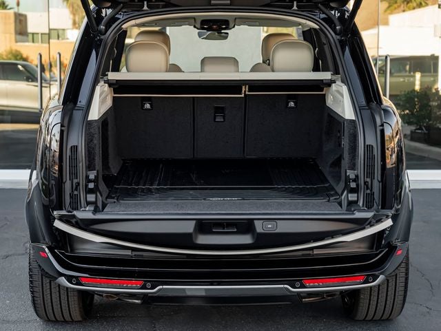 2026 Land Rover Range Rover SE SWB P530