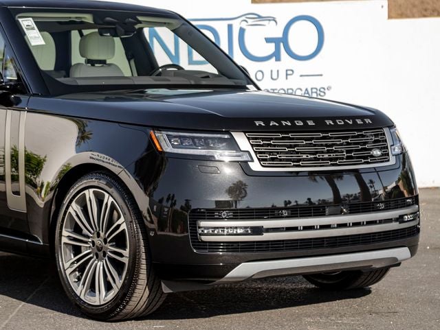 2026 Land Rover Range Rover SE SWB P530
