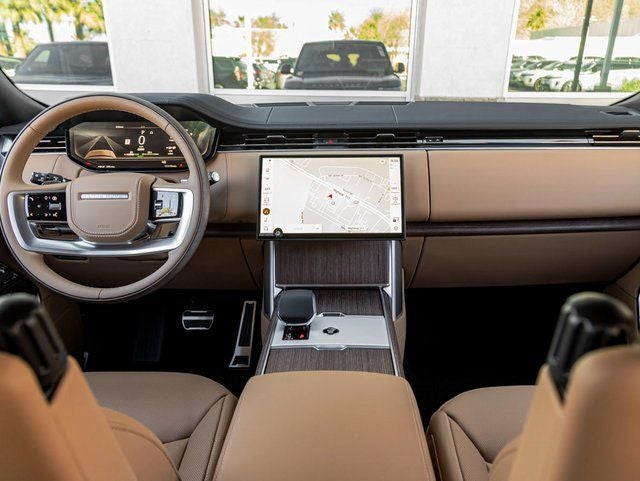 2026 Land Rover Range Rover PHEV SE