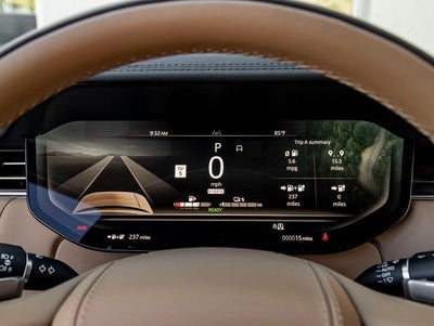 2026 Land Rover Range Rover PHEV SE