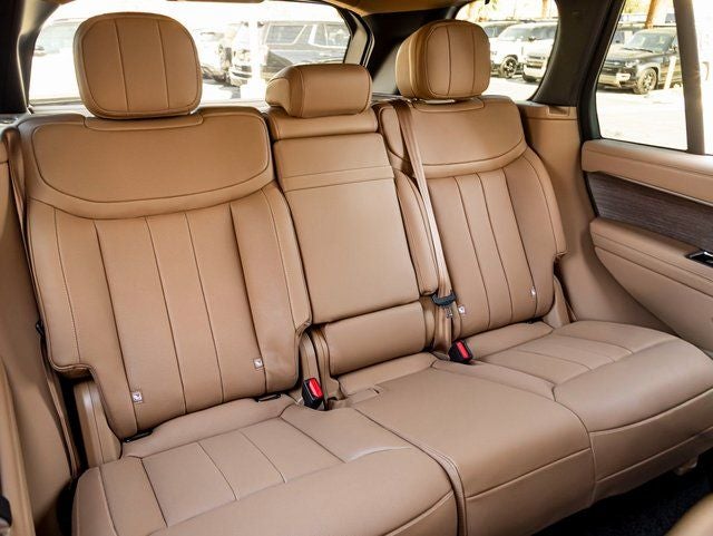 2026 Land Rover Range Rover PHEV SE