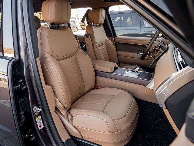 2026 Land Rover Range Rover PHEV SE