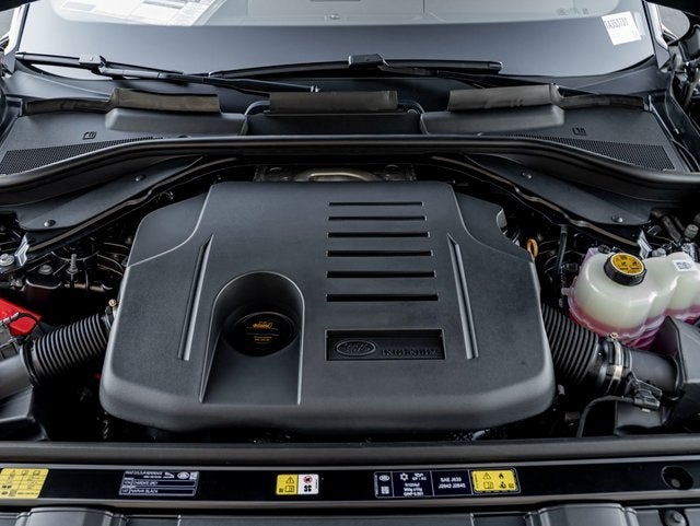 2026 Land Rover Range Rover PHEV SE