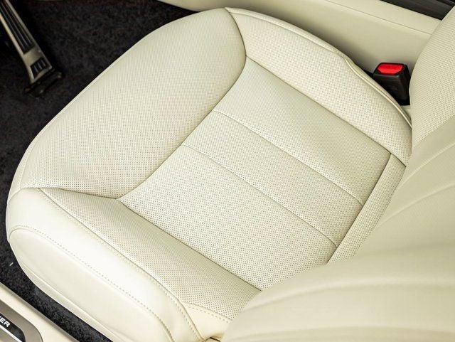 2026 Land Rover Range Rover Plug-In Hybrid SE