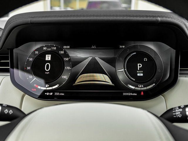 2026 Land Rover Range Rover Plug-In Hybrid SE