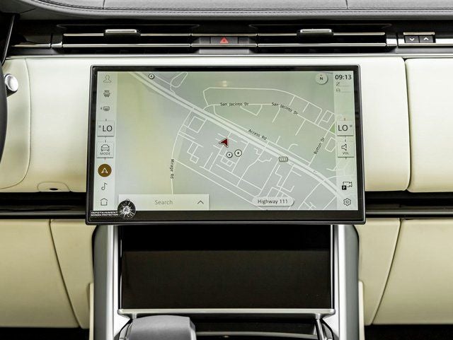 2026 Land Rover Range Rover Plug-In Hybrid SE