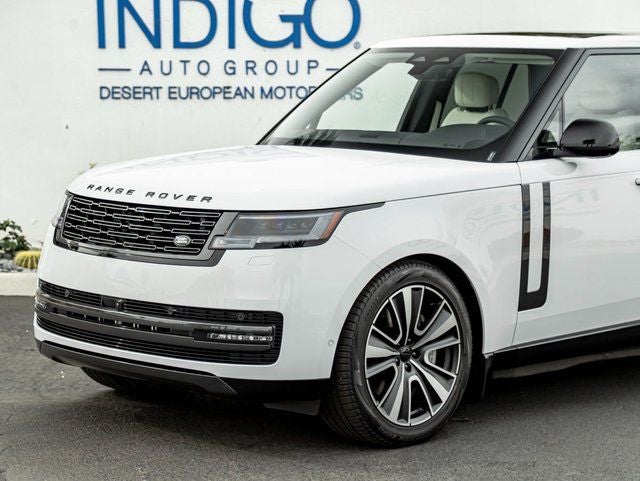 2026 Land Rover Range Rover Plug-In Hybrid SE