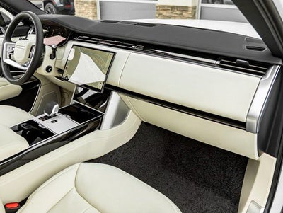 2026 Land Rover Range Rover Plug-In Hybrid SE