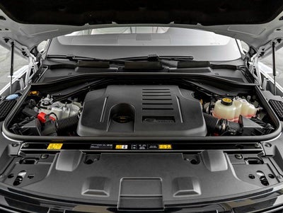 2026 Land Rover Range Rover Plug-In Hybrid SE