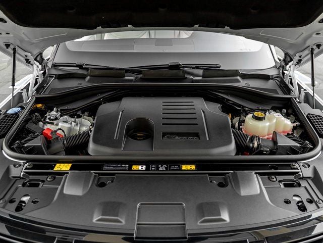 2026 Land Rover Range Rover Plug-In Hybrid SE