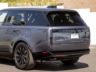 2026 Land Rover Range Rover Plug-In Hybrid SE